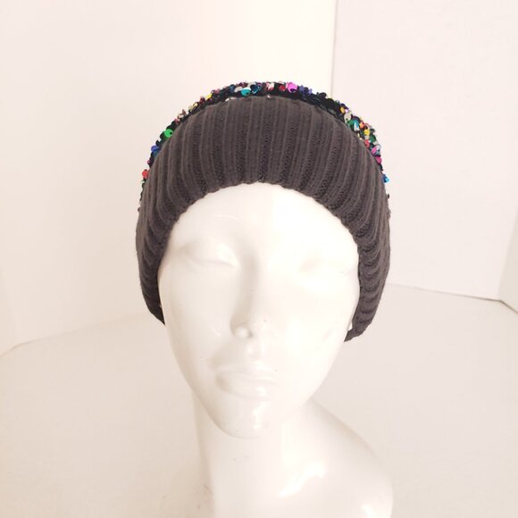 Dull Black Colorful Sequin Winter Beanie Bobble Hat - Picture 2 of 14